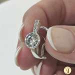 Pendiente oro blanco