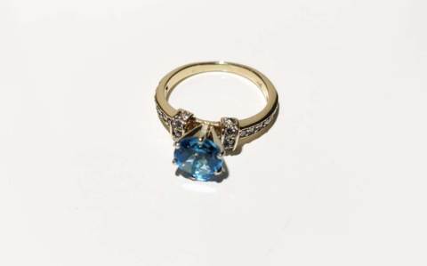 Engagement ring with topaz and diamonds
